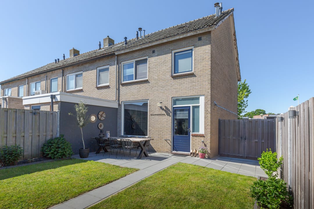 Photo 32 of Burgemeester van Gerrevinklaan 10