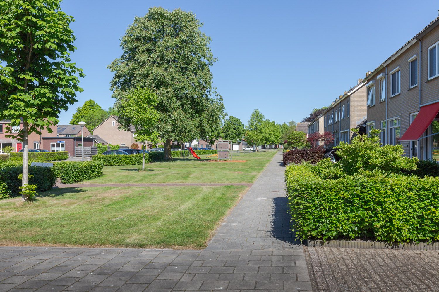 Photo 33 of Burgemeester van Gerrevinklaan 10