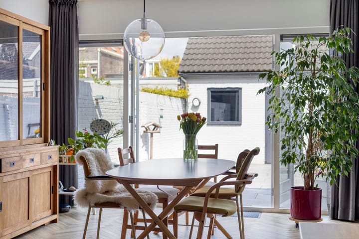 Foto 12 van Hoogvensestraat 159