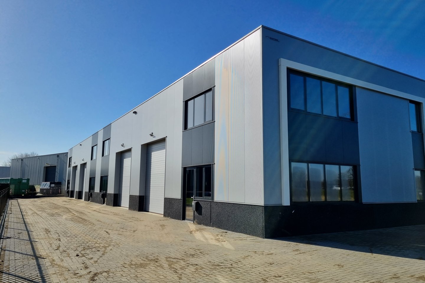 View photo 4 of Steenspil 14-f