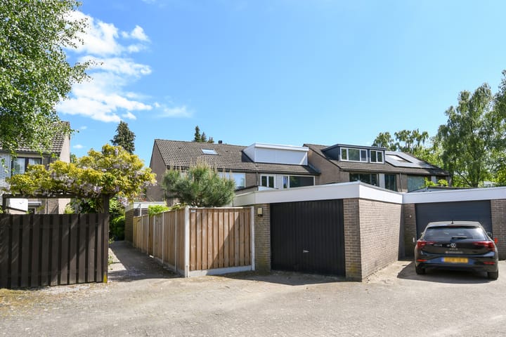 Photo 32 of Isabellalaan 5