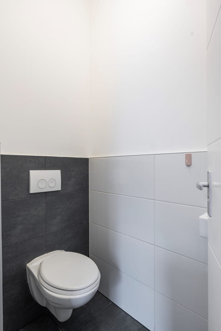 Photo 9 of Benthuizerstraat 38-A