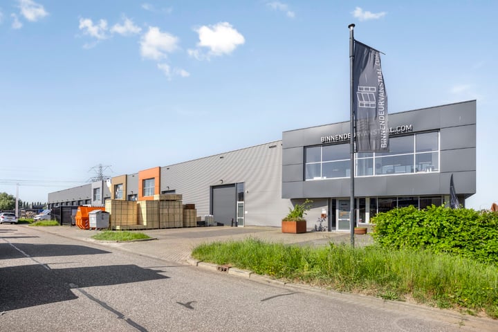 Zirkoon 238, Dordrecht