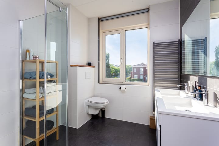 Foto 30 van Remus 150