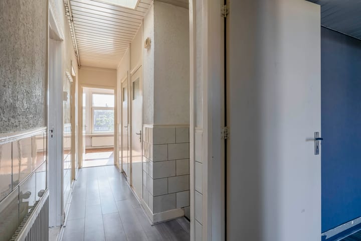 Foto 10 van Van Musschenbroekstraat 211