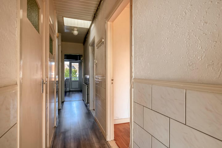 Foto 11 van Van Musschenbroekstraat 211