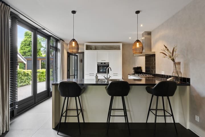 Photo 12 of Sweijslaan 4