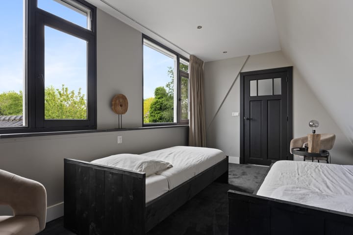 Photo 21 of Sweijslaan 4