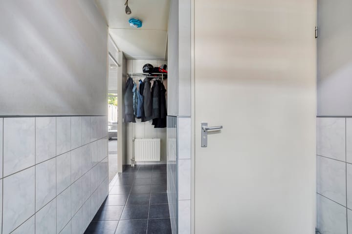 Foto 7 van Lijnbaanstraat 17