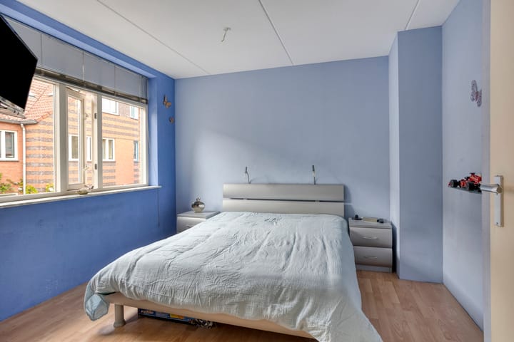 Foto 20 van Lijnbaanstraat 17