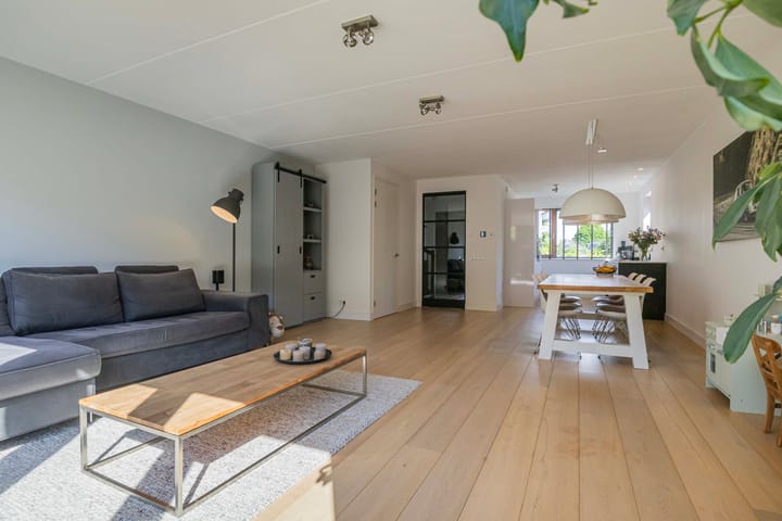 Foto 14 van Reehorsterweg 21-B