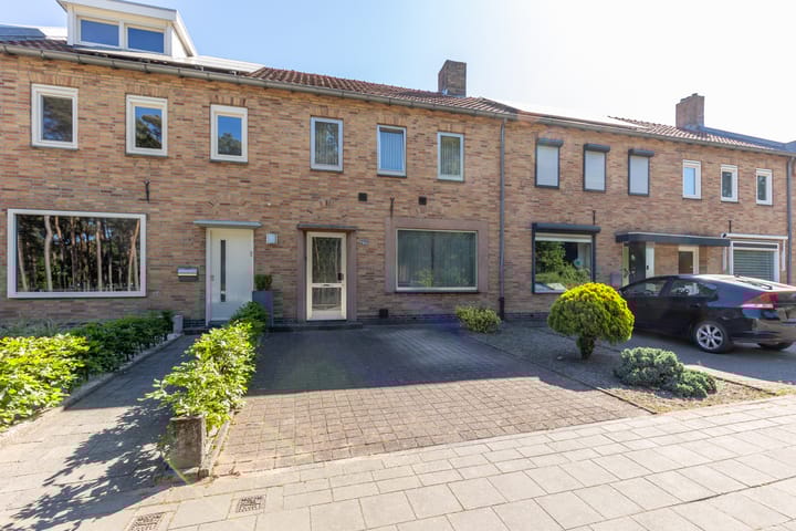 Foto 1 van Bouwbergstraat 139