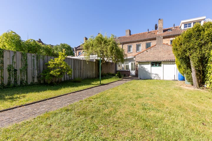 Foto 21 van Bouwbergstraat 139