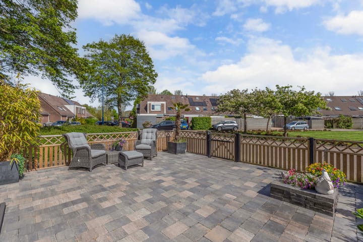 Foto 8 van De Leeuw 25