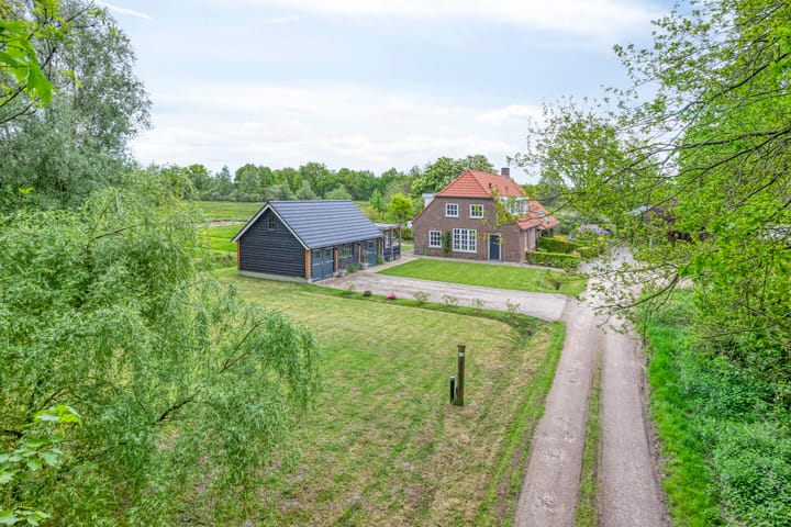 Foto 11 van Bruuk 93