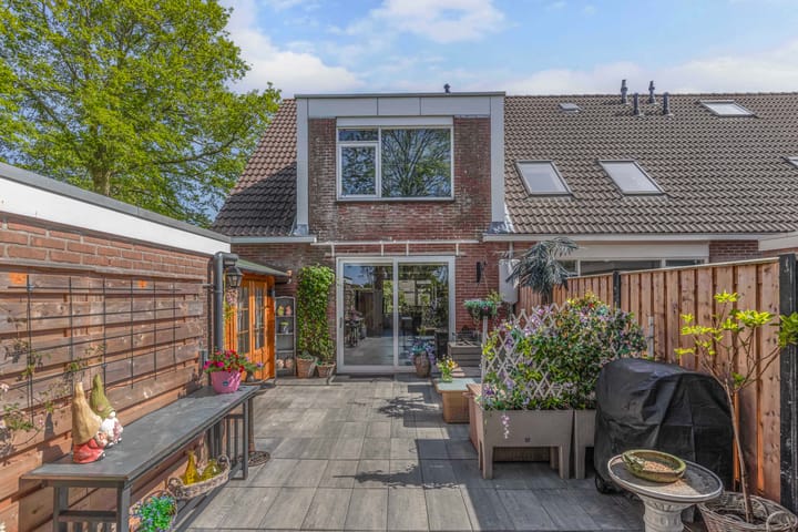 Foto 40 van De Leeuw 25