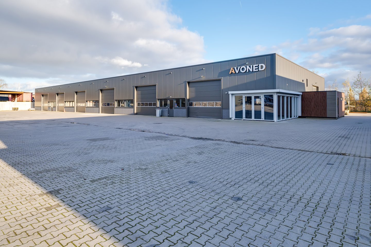 View photo 4 of Reedijk 7-N