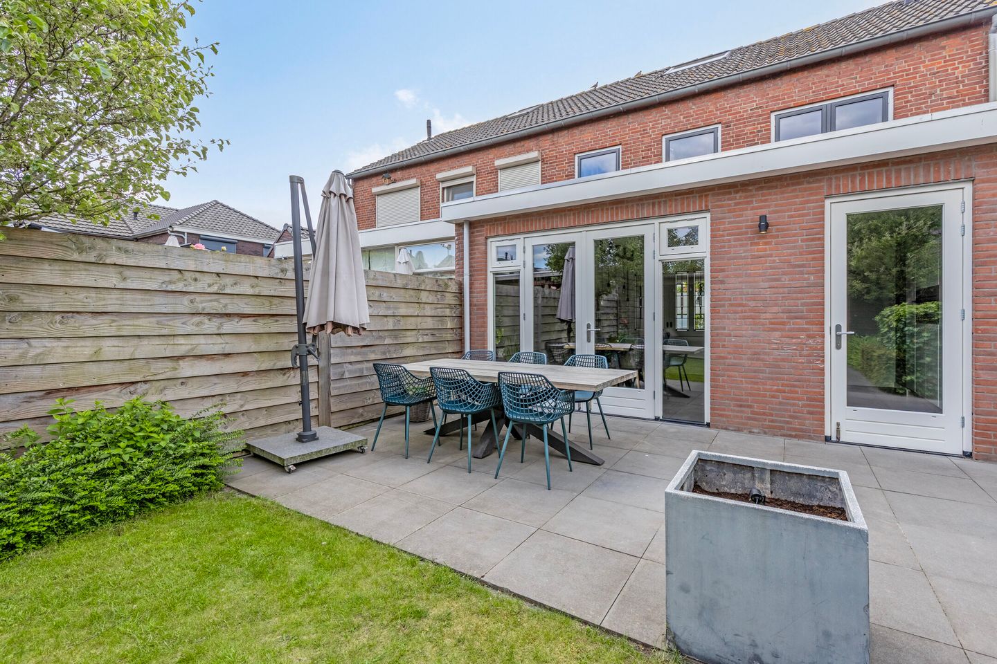 Foto 25 van Esdoornstraat 13