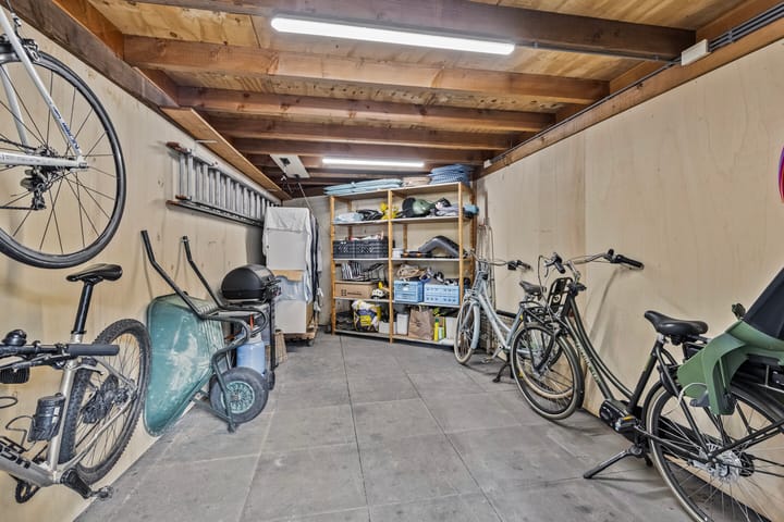 Foto 29 van Esdoornstraat 13