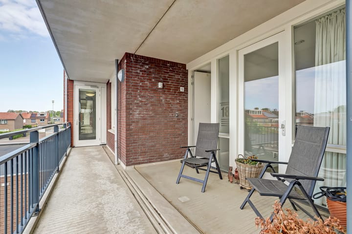 Foto 2 van Dorpsstraat 18