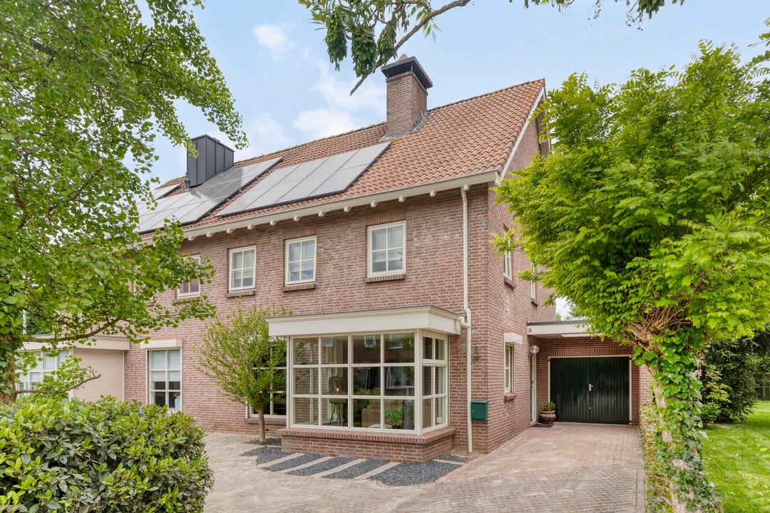 Foto 1 van Sint Annatroonstraat 19