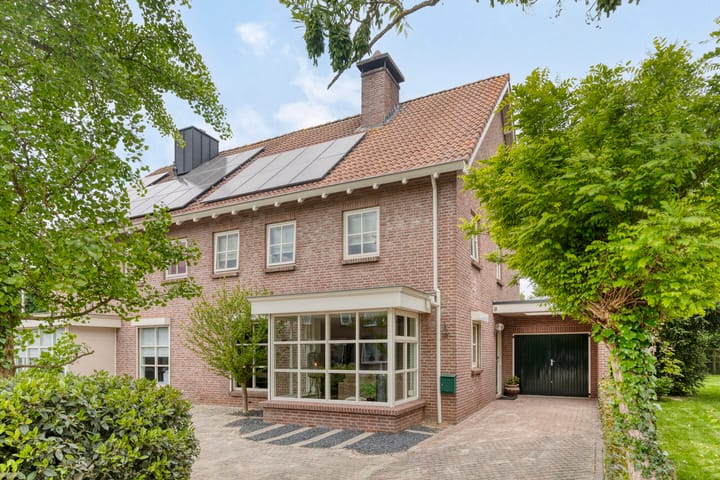 Foto 1 van Sint Annatroonstraat 19