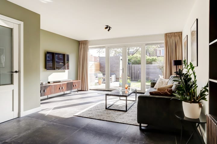 Foto 2 van Hoefblad 106