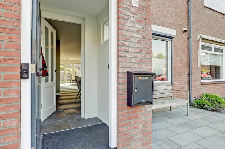 Foto 6 van Hoefblad 106