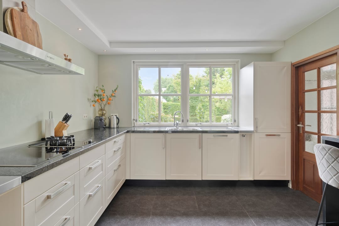 Foto 13 van Sint Annatroonstraat 19