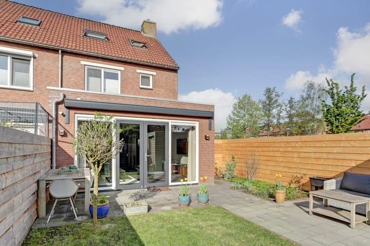 Foto 30 van Hoefblad 106