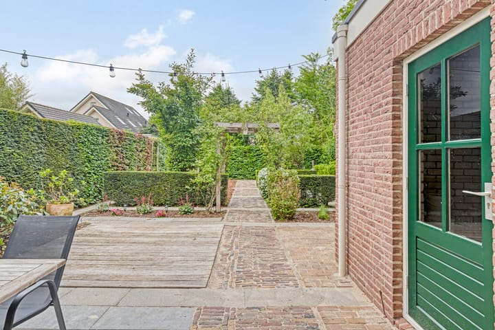 Foto 26 van Sint Annatroonstraat 19