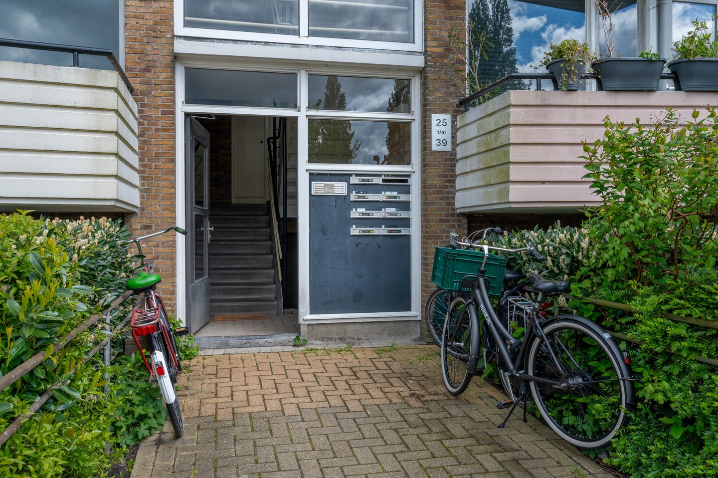 Foto 4 van Adriaan van Ostadestraat 39