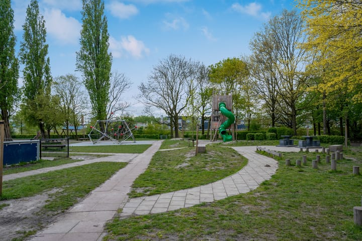 Foto 29 van Adriaan van Ostadestraat 39