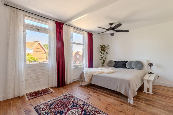 Foto 21 van Oostzijde 124-A