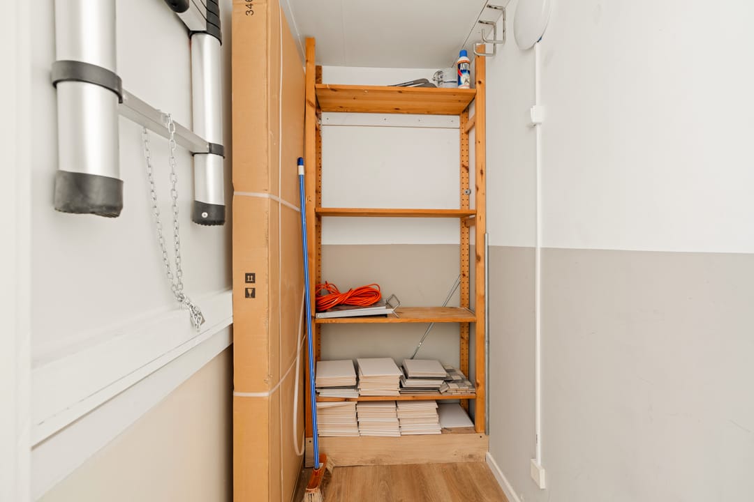 Photo 16 of Admiraal De Ruijterweg 45-4