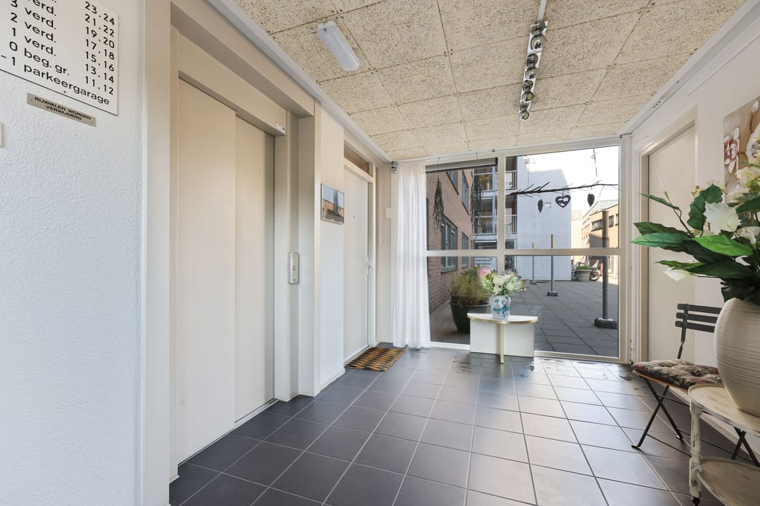 Photo 32 of Het Dok 12