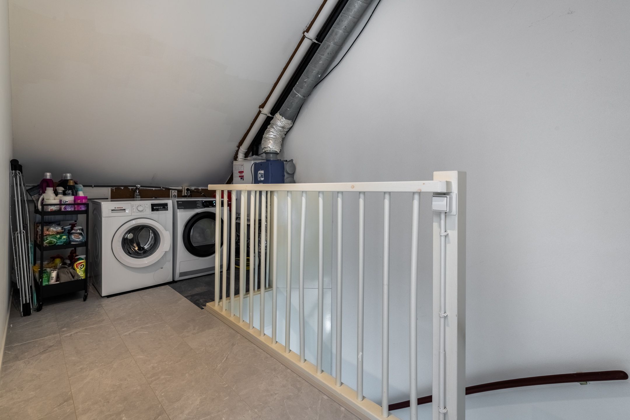 Photo 27 of Vurehout 114