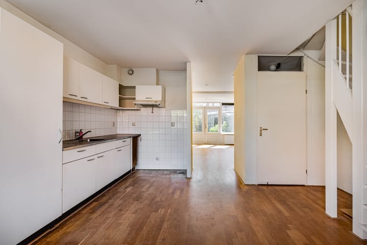 Foto 6 van Jan van den Bergstraat 35