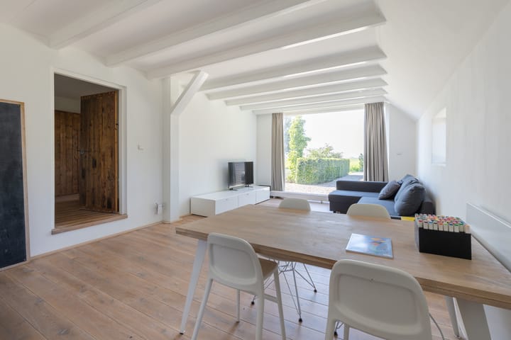 Foto 21 van Straatweg 25