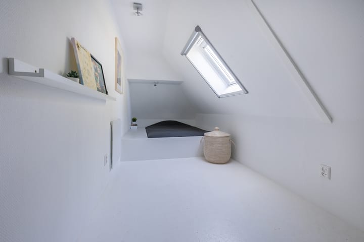 Foto 28 van Straatweg 25