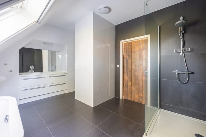 Foto 29 van Straatweg 25