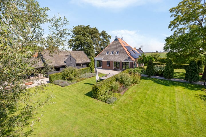 Foto 39 van Straatweg 25