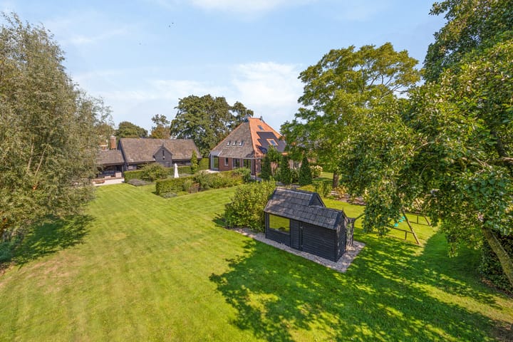 Foto 48 van Straatweg 25