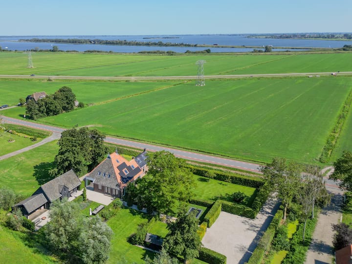 Foto 53 van Straatweg 25