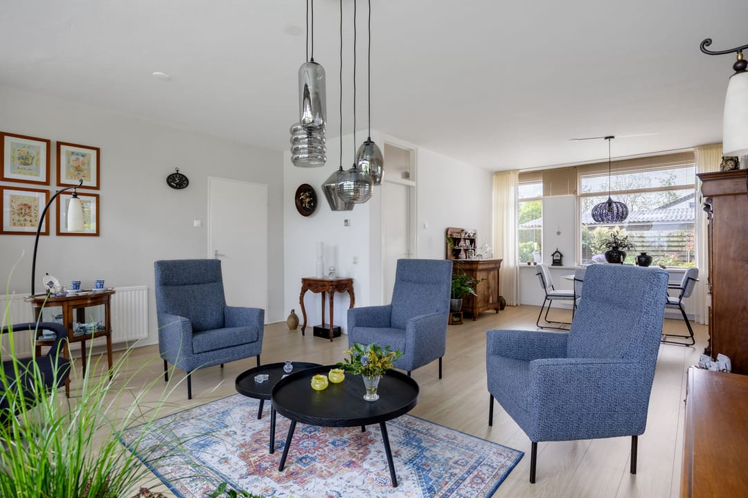 Photo 11 of Hoofdstraat 104