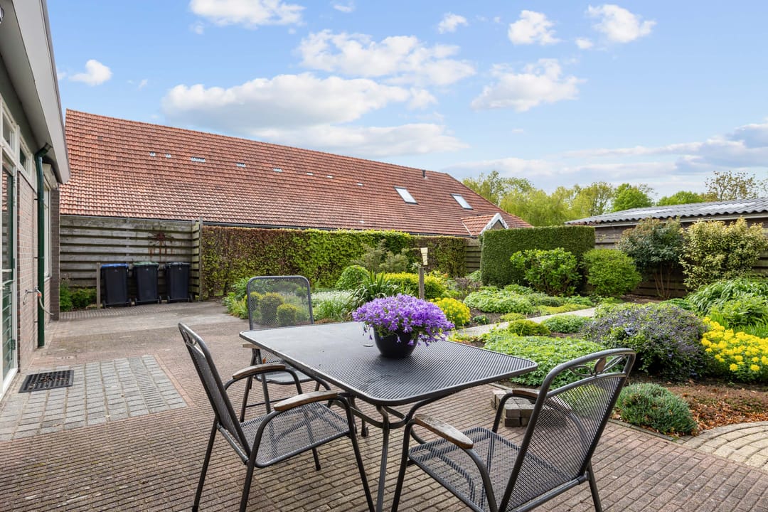 Photo 32 of Hoofdstraat 104