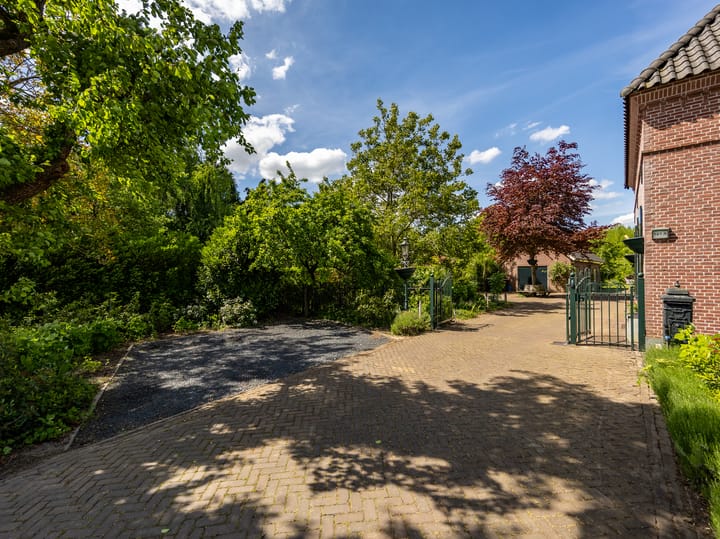 Foto 58 van Zutphen-Emmerikseweg 141-A