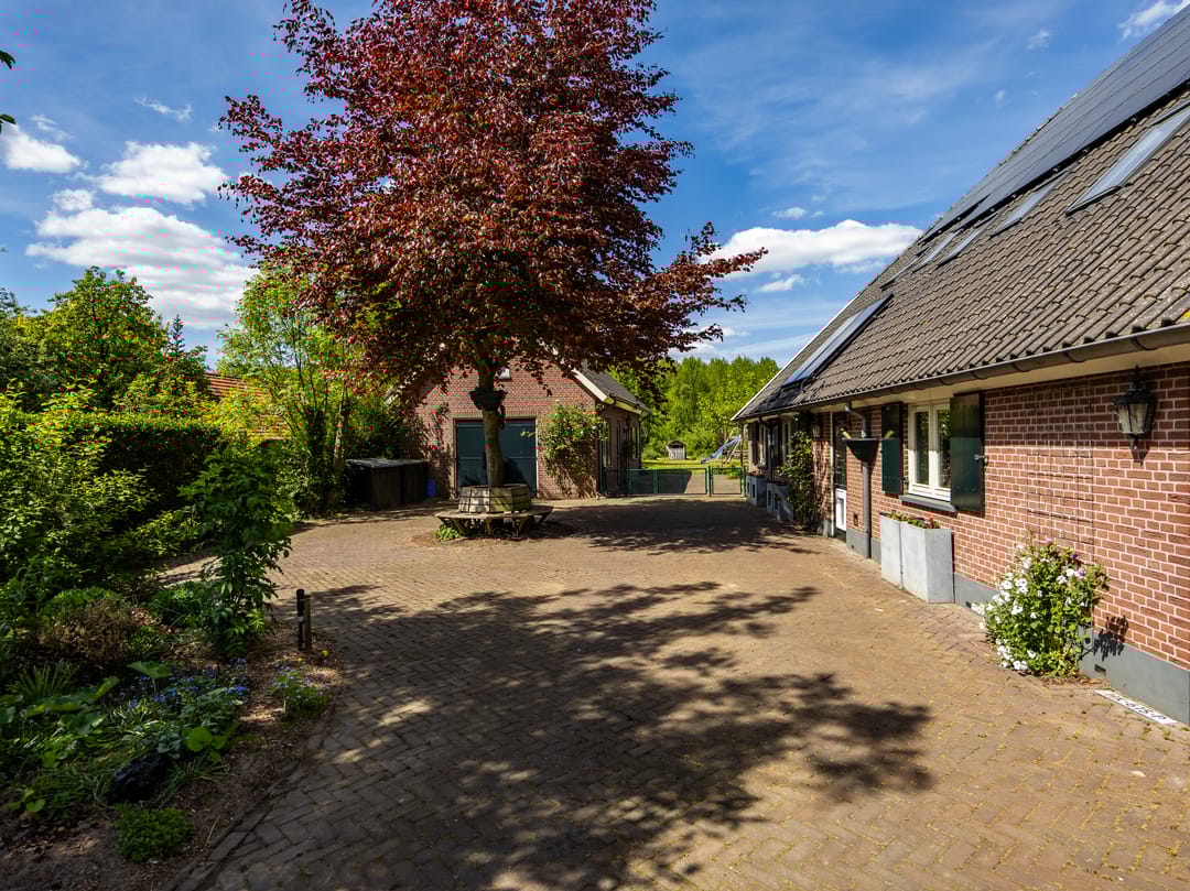 Foto 61 van Zutphen-Emmerikseweg 141-A