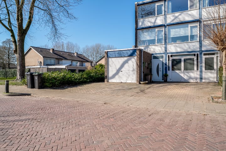 Foto 5 van Van der Hoevensstraat 32