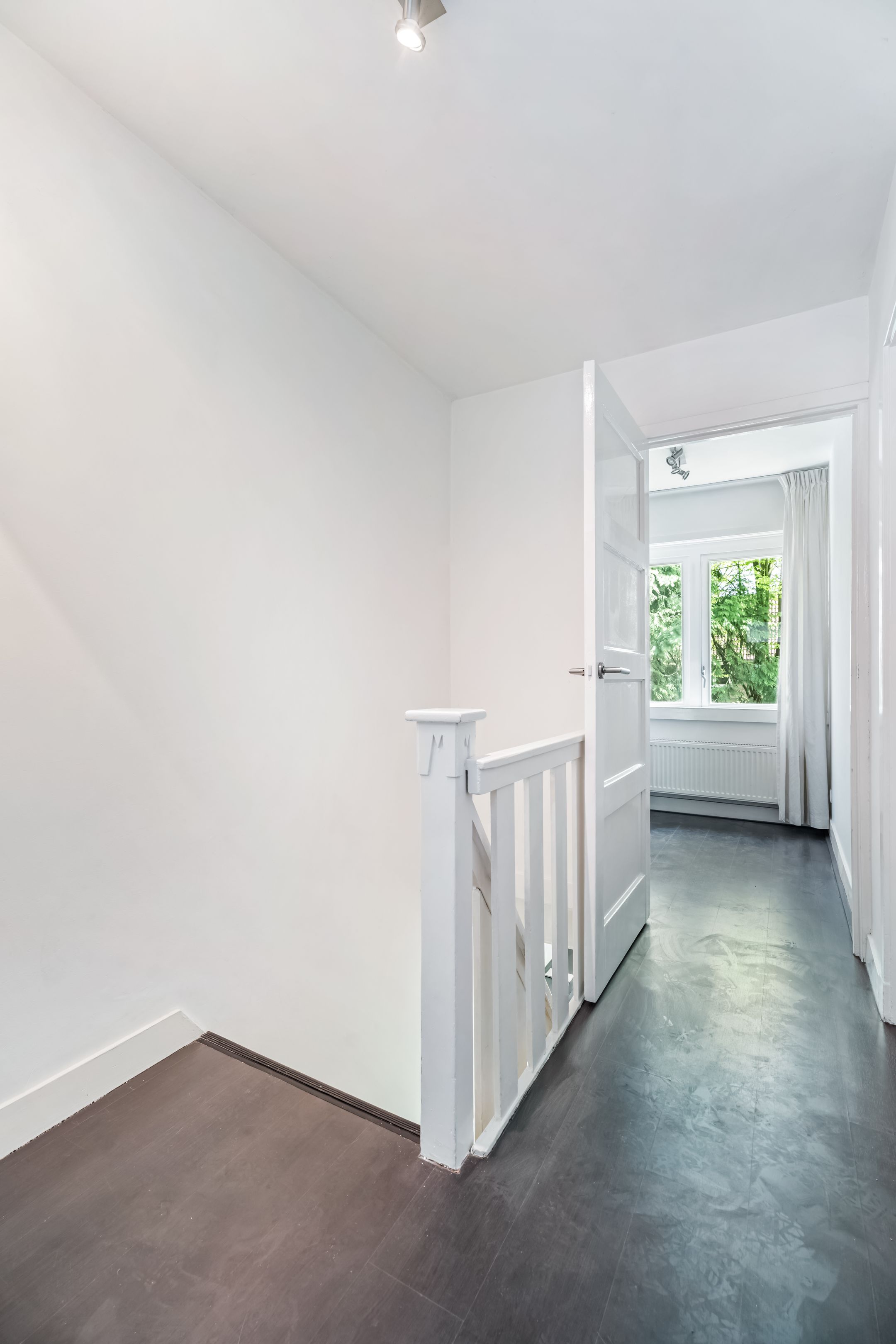 Foto 15 van Merwedestraat 28